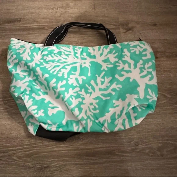 Scout Turquoise Tote Bag with Coral Reef Design - Picture 8 of 10